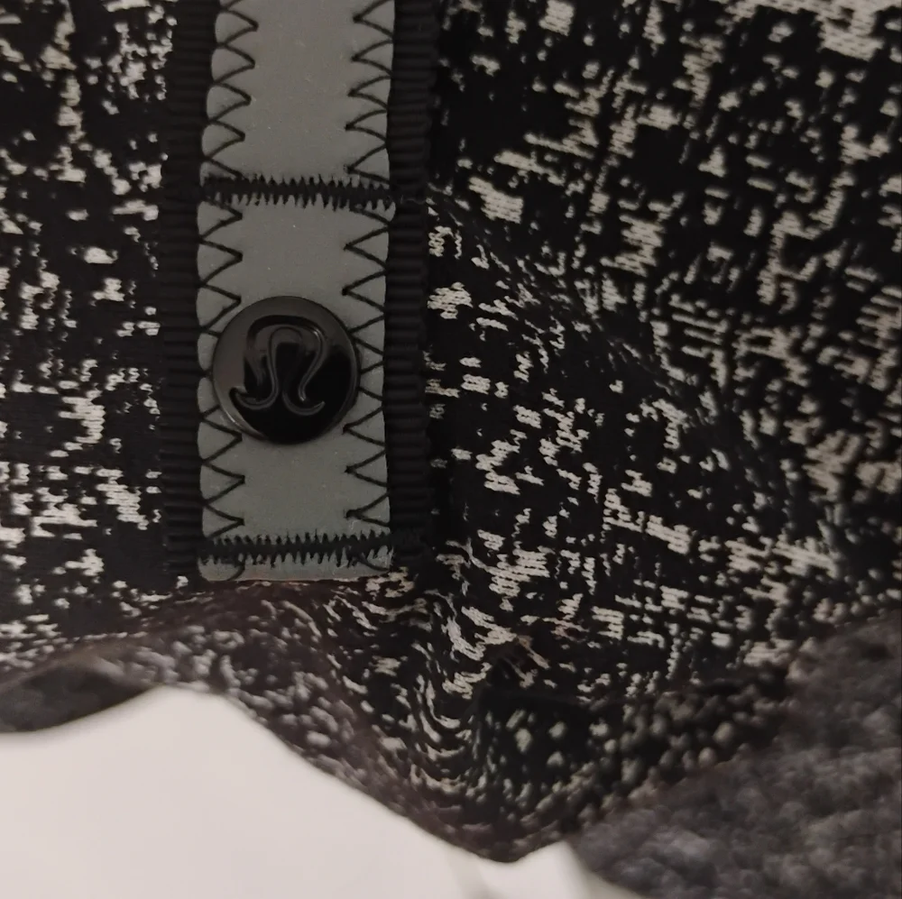 lululemon athletica new tags